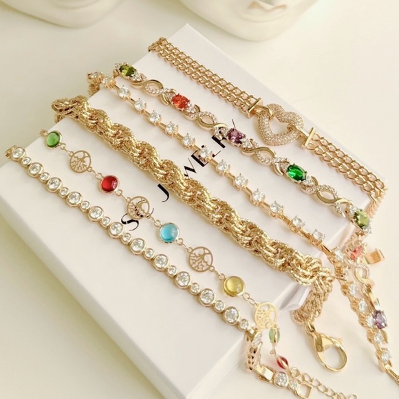 Tennis Bracelet | CZ Stone Wristband | 18K Gold Plated Luxury Jewelry - Picture 10 of 14